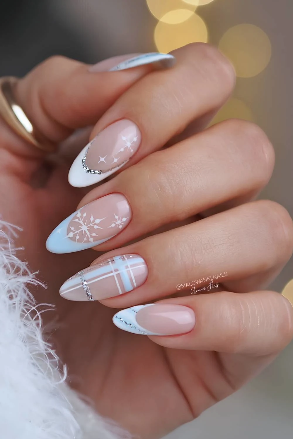 Blue Christmas nails with plaid art