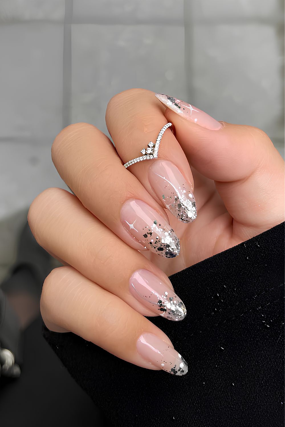 Chunky silver glitter ombre mani