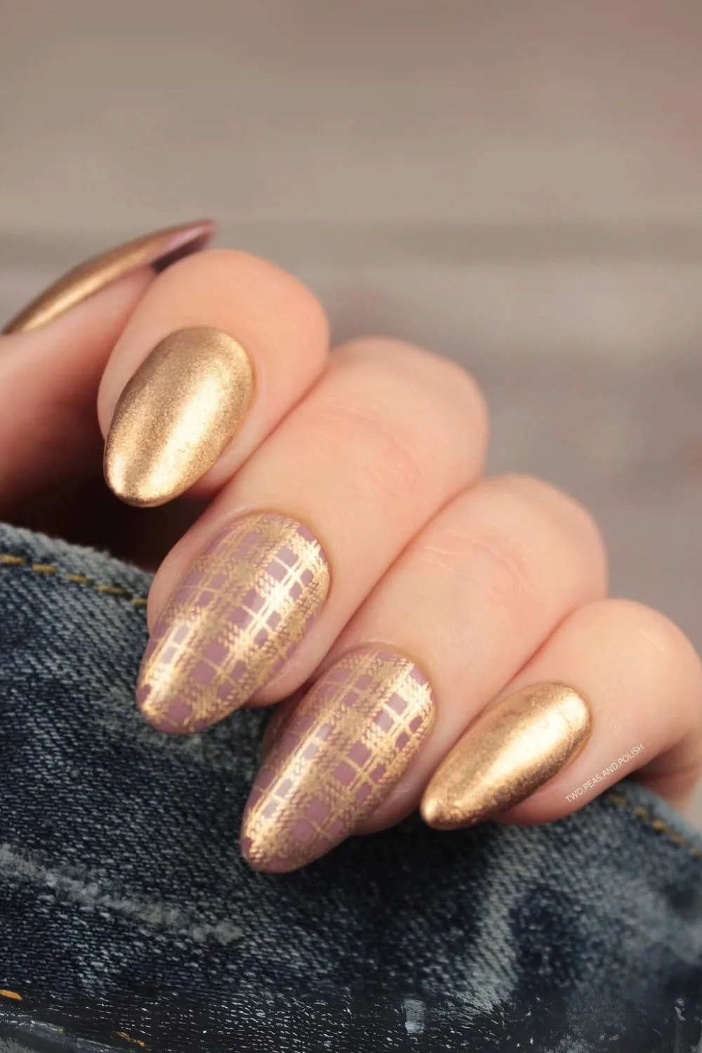 Golden plaid nails on a mauve base