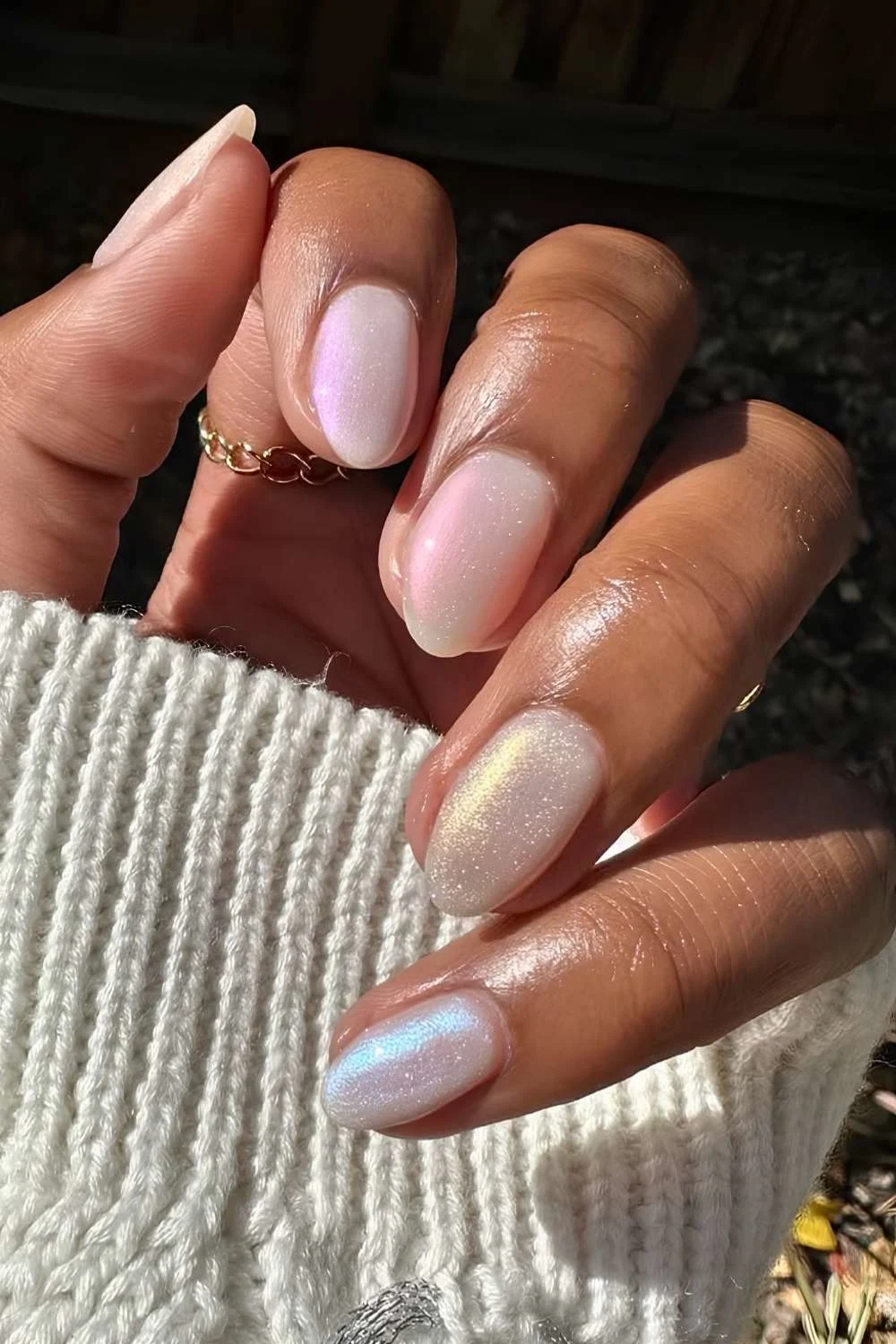 Iridescent glitter manicure