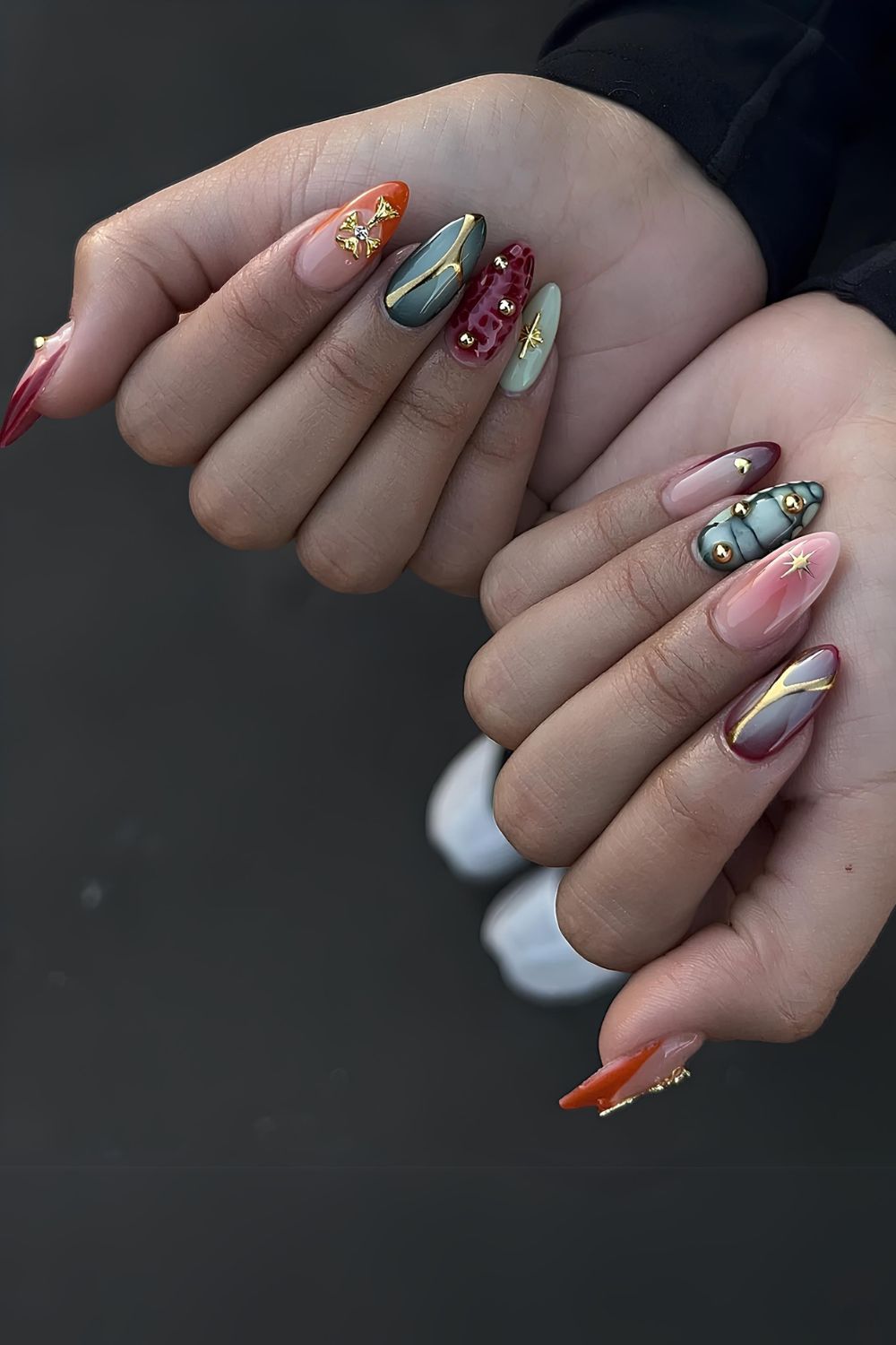 Mix and match nails with gold chrome accents