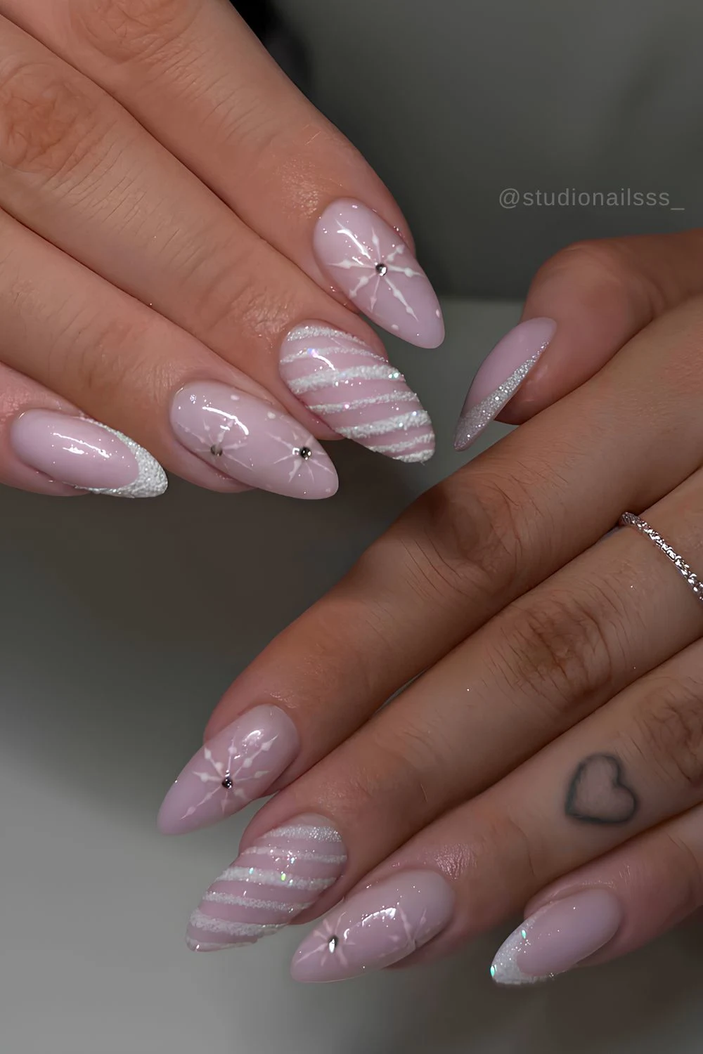 Pink and white glitter christmas mani