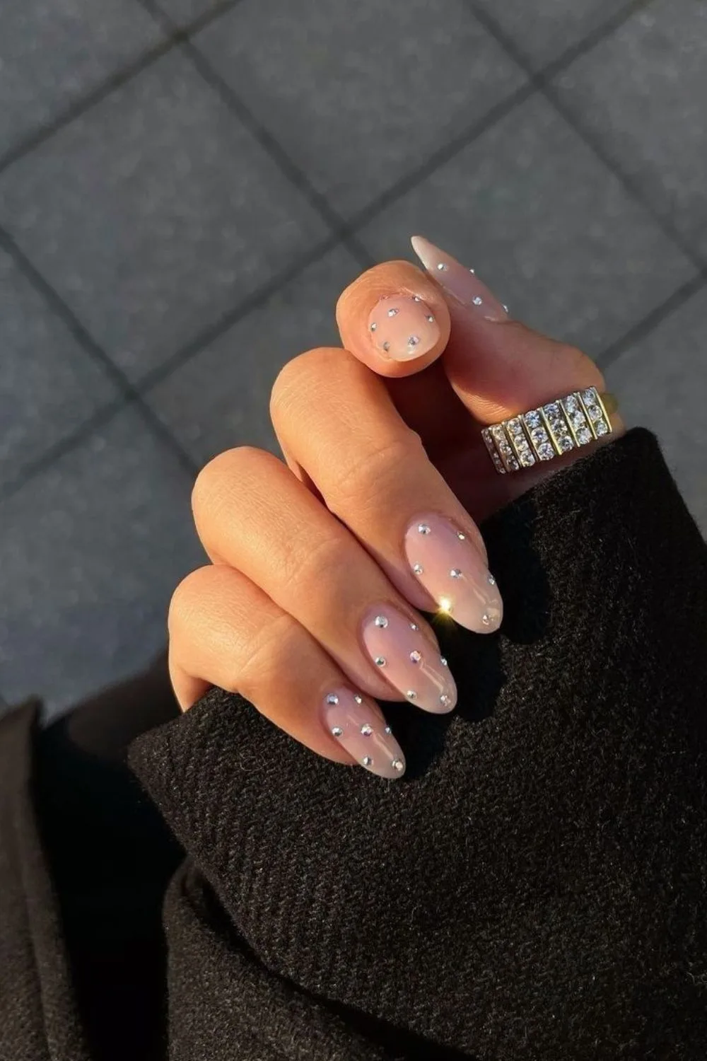 Winter Nail Trends 2025 The Looks Everyone’s Obsessed With