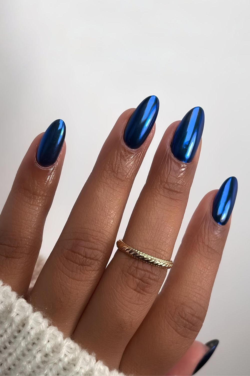 Sapphire blue chrome nails