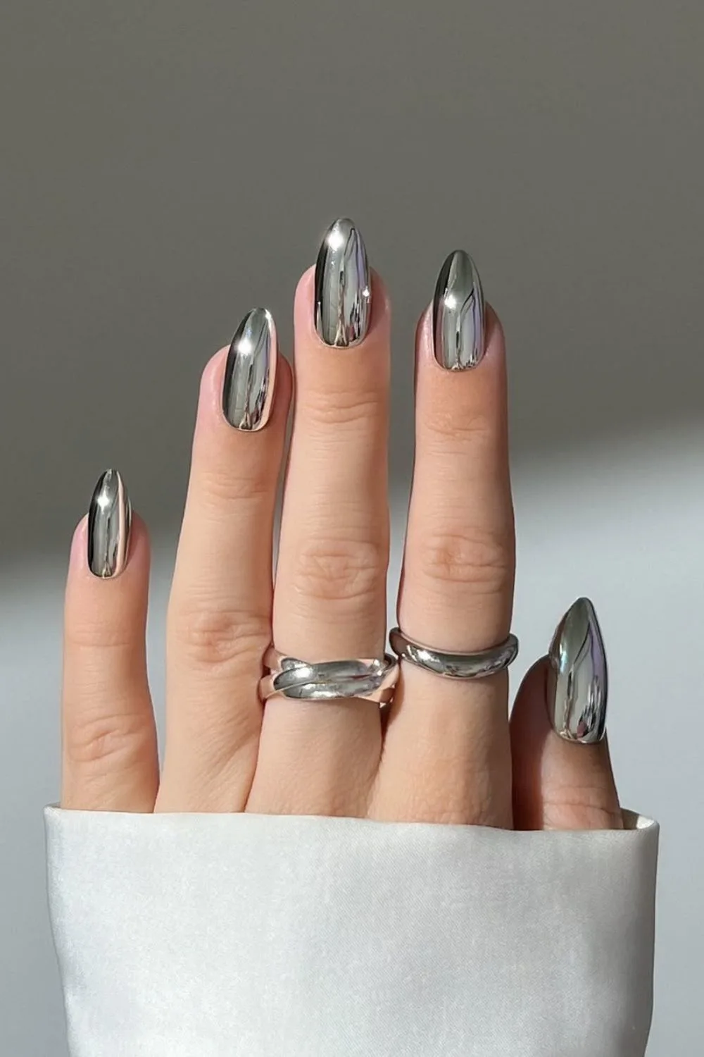 Silver chrome nails