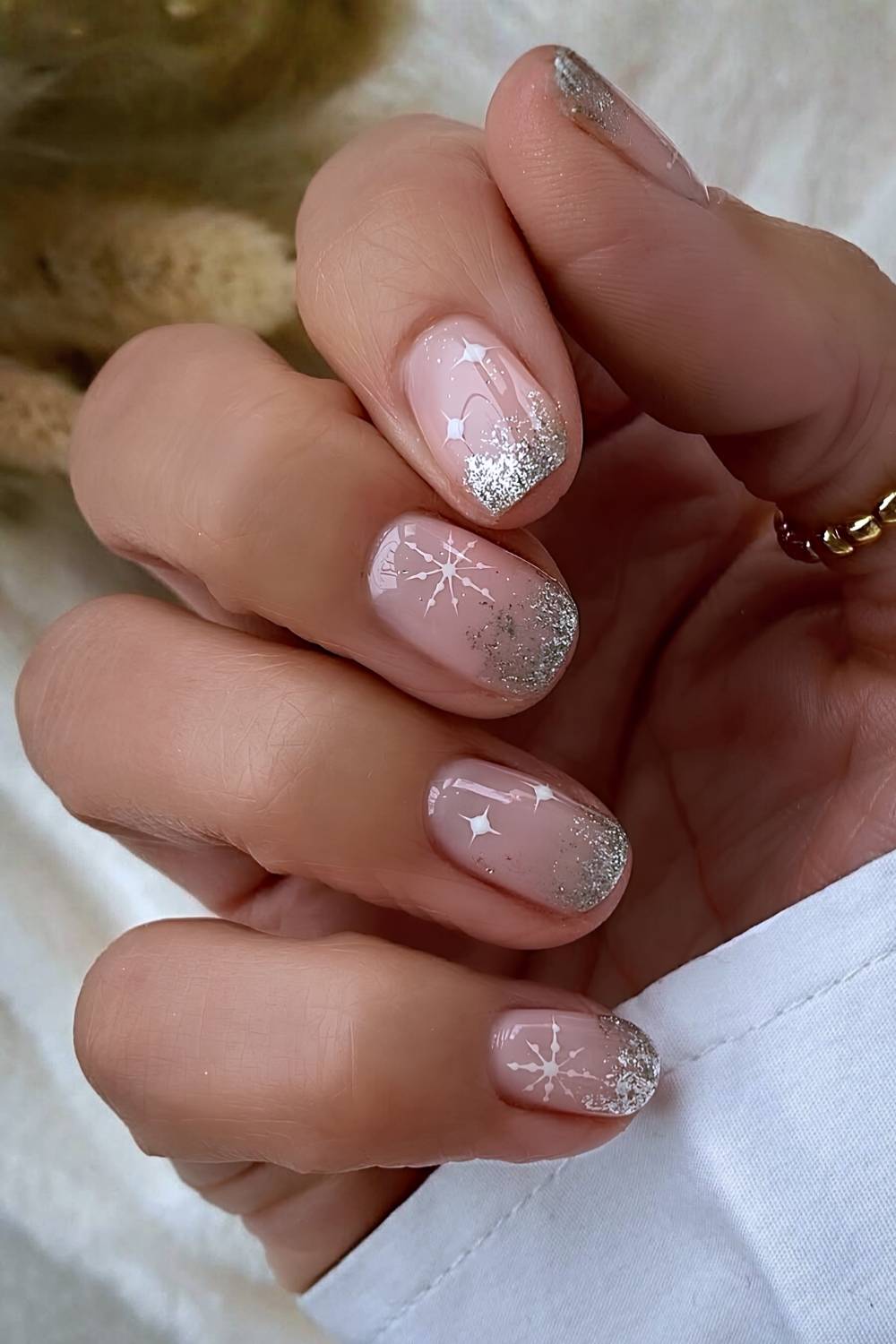 Silver glitter ombre mani with snowflakes