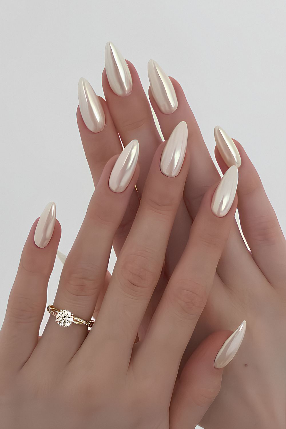 White mani with pearl chrome finish