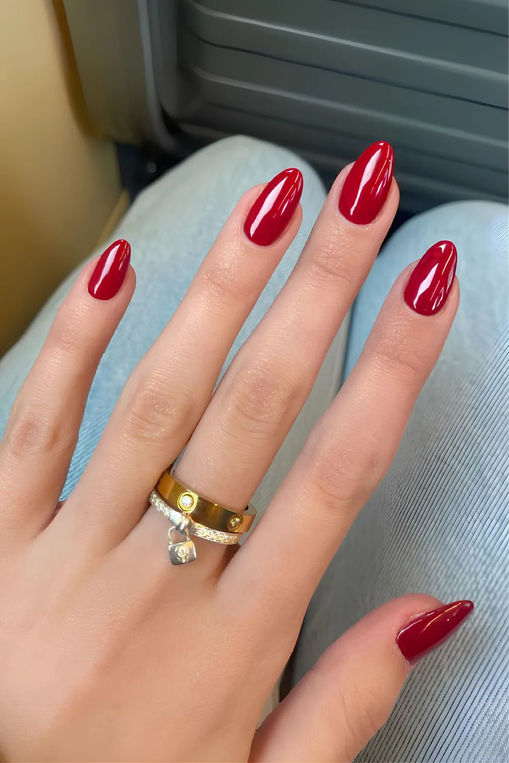 Classic red mani with chrome finish