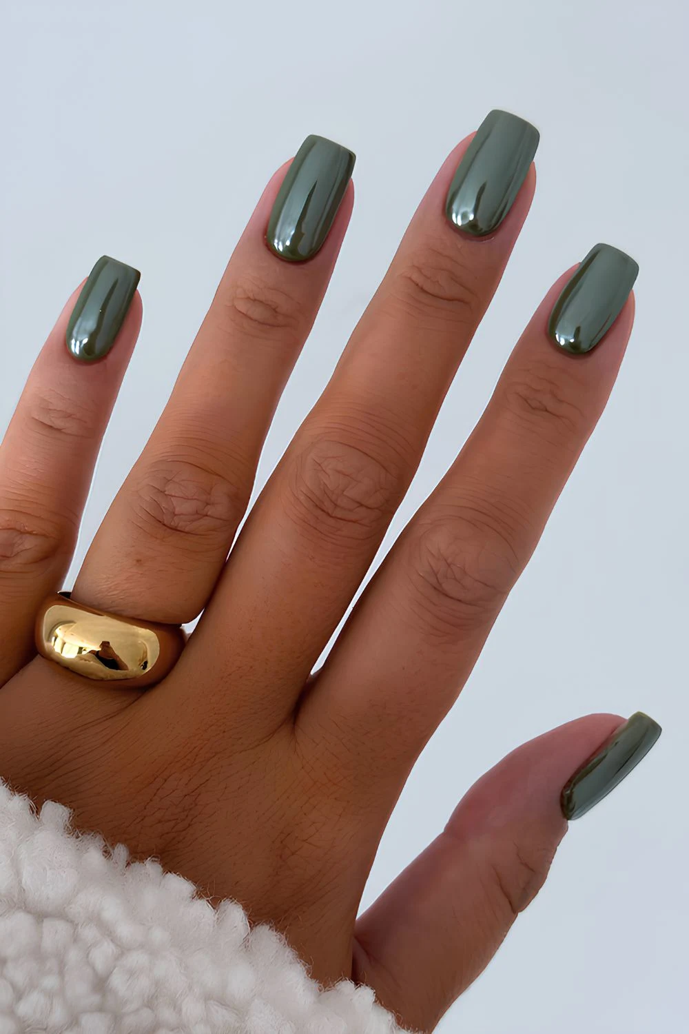 Deep green chrome nails