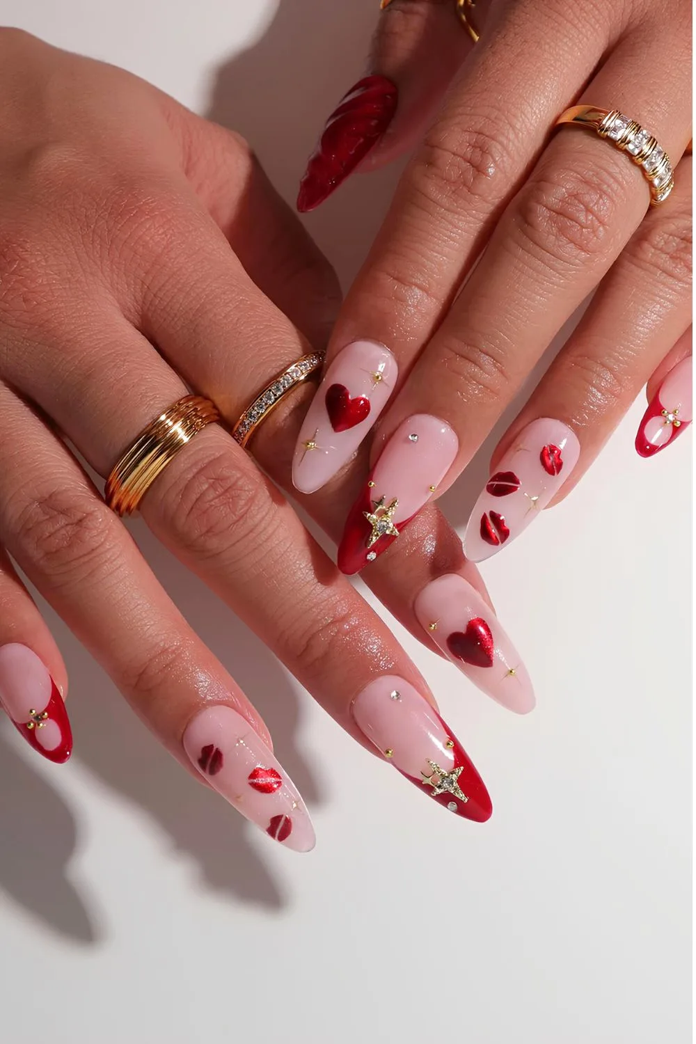 Mix and match kiss nailsnails with heart and kissy lip art