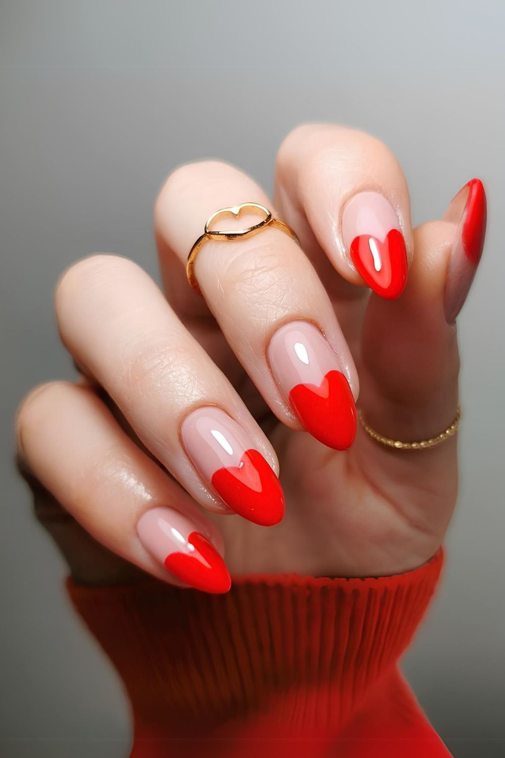 Red sweetheart French tips 