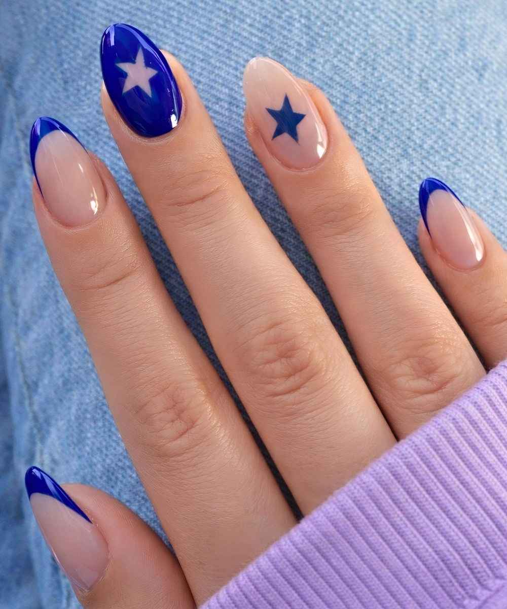 Royal blue nails with starry art
