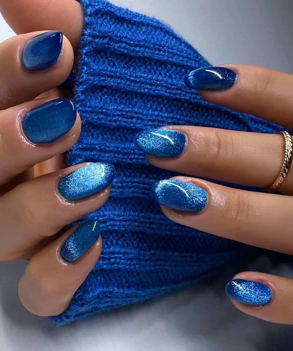 Royal blue velvet manicure