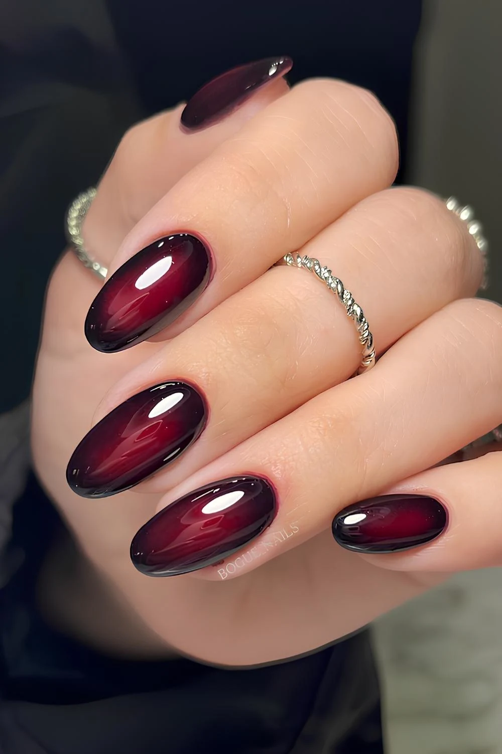 Black and red aura effect mani