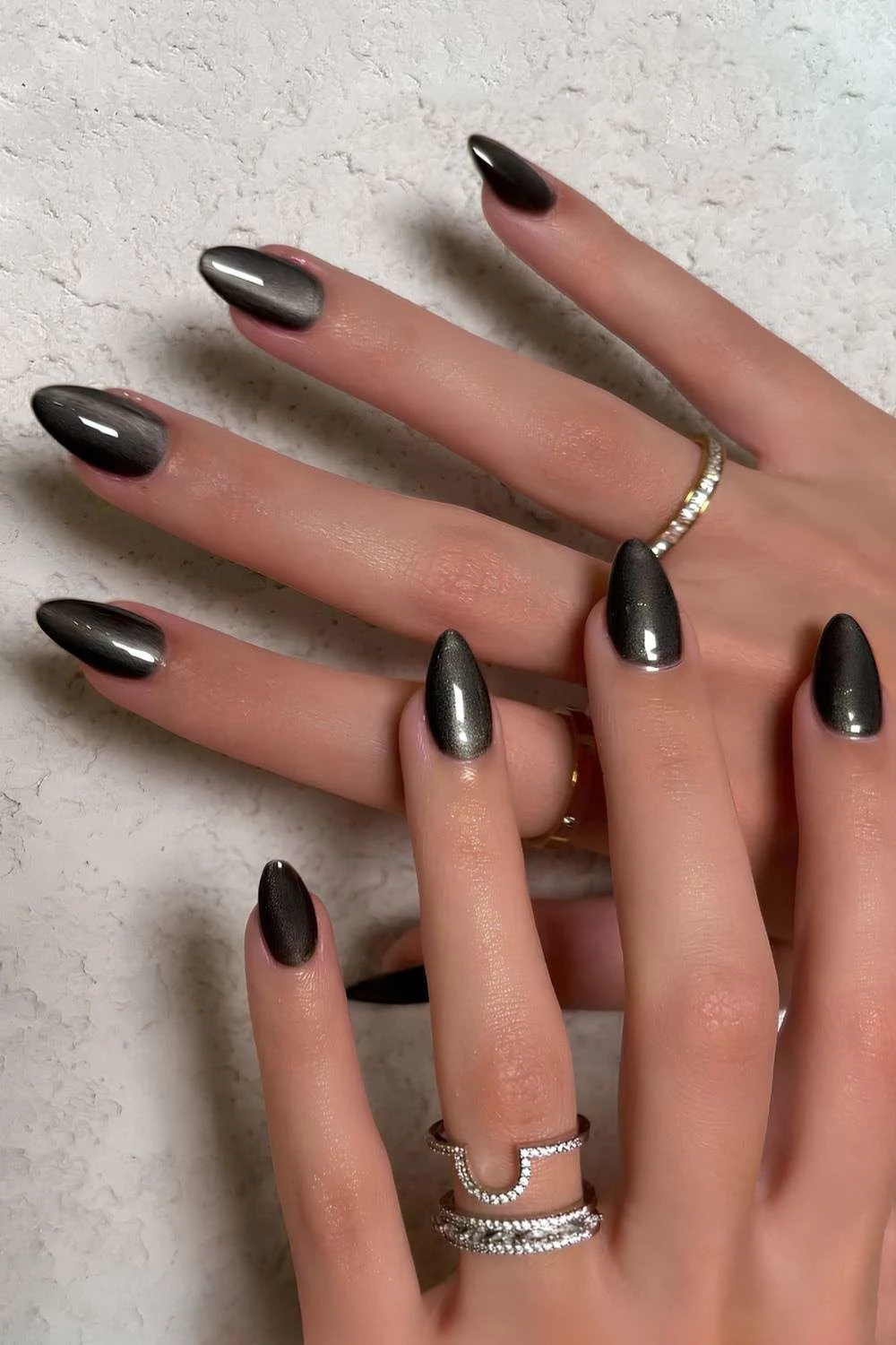 Black glass nails
