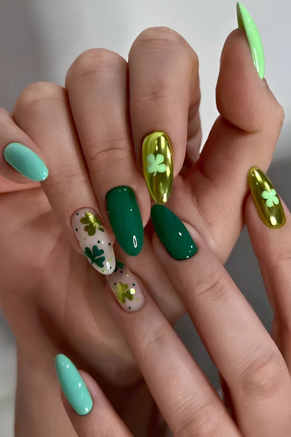 Gold and green saint Patricks Day mani