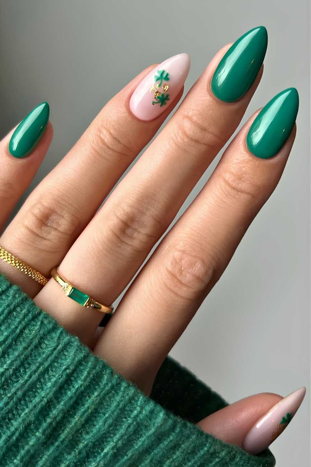 Green nails with gold foil and shamrock art