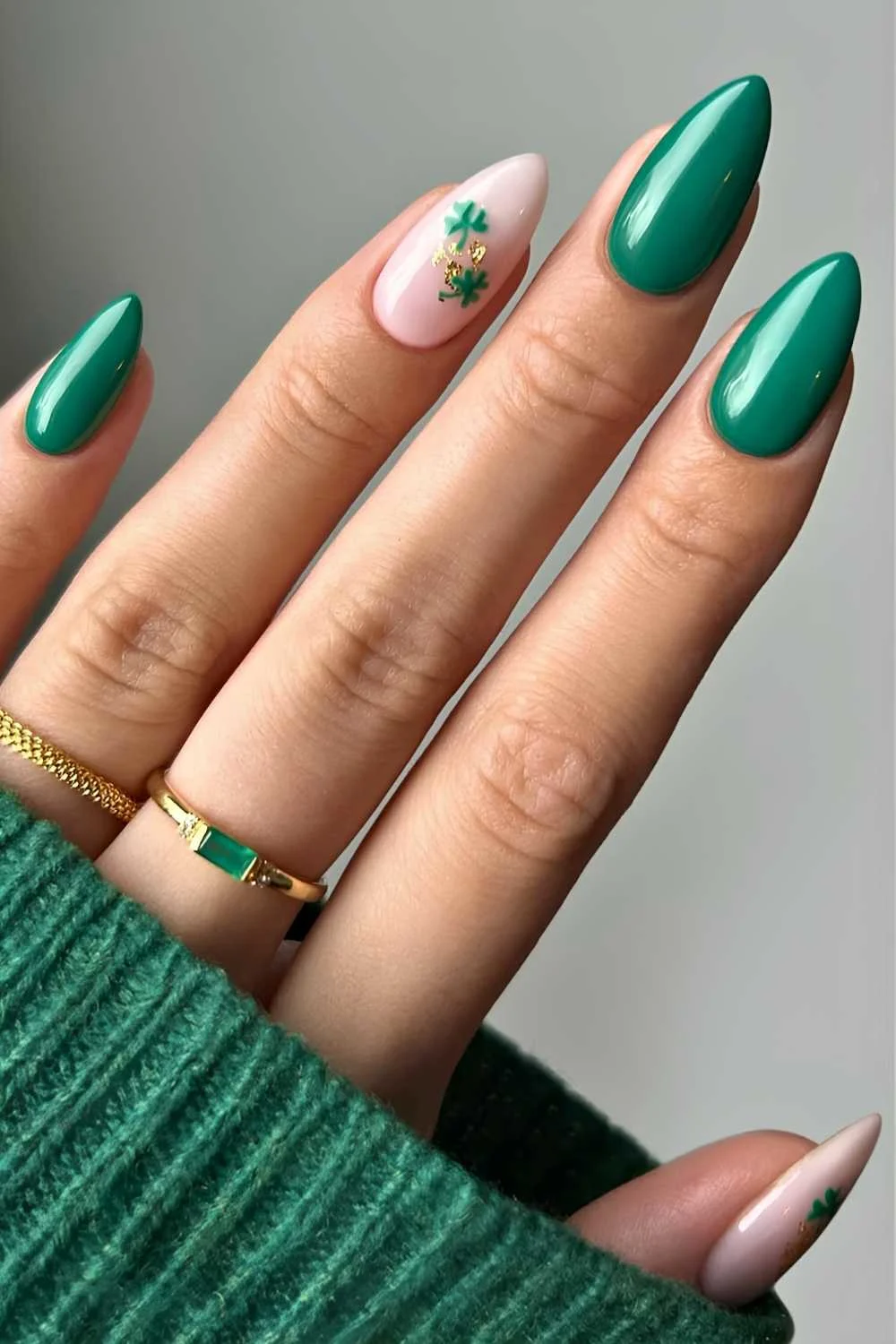 Green nails with gold foil and shamrock art