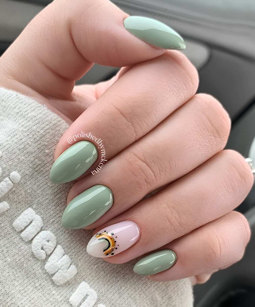 Light green st Patrick's Day nails