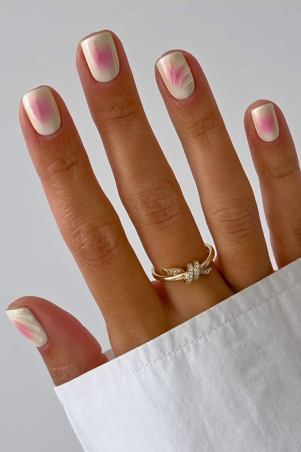 Butter yellow and pink aura mani