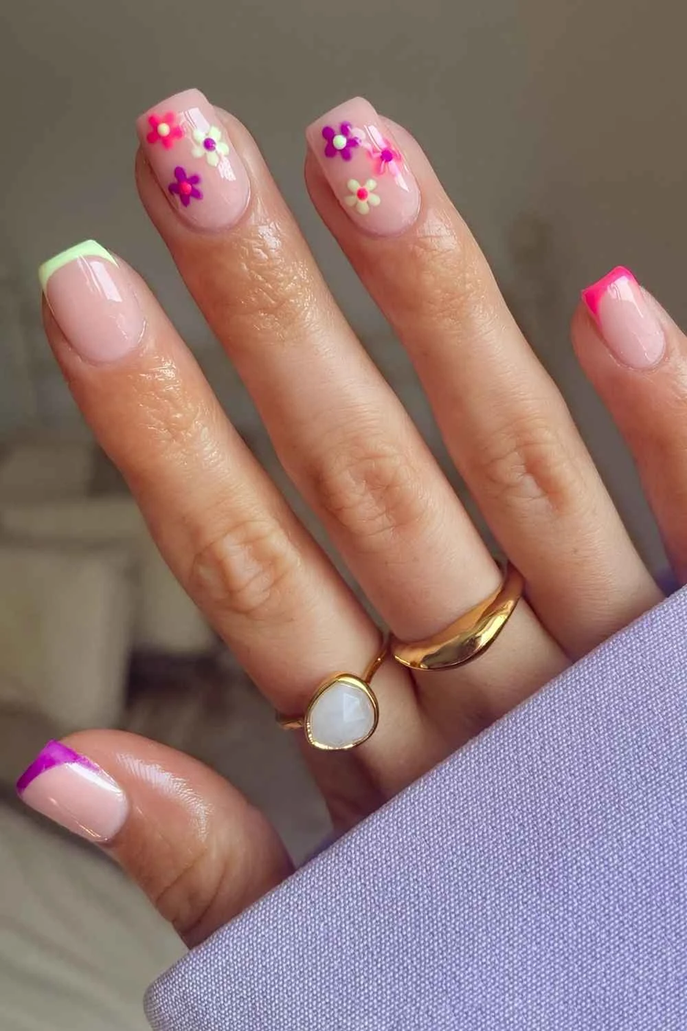 Colorful micro French nails with flowers
