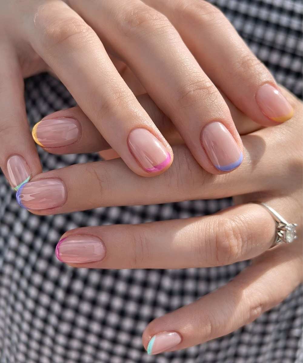 Colorful thin French tip manicure