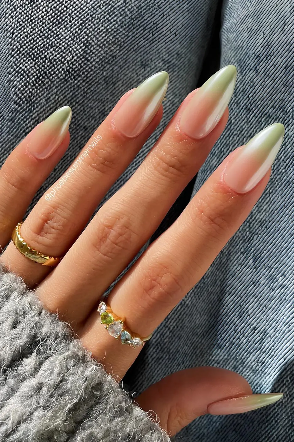 Green ombre nails