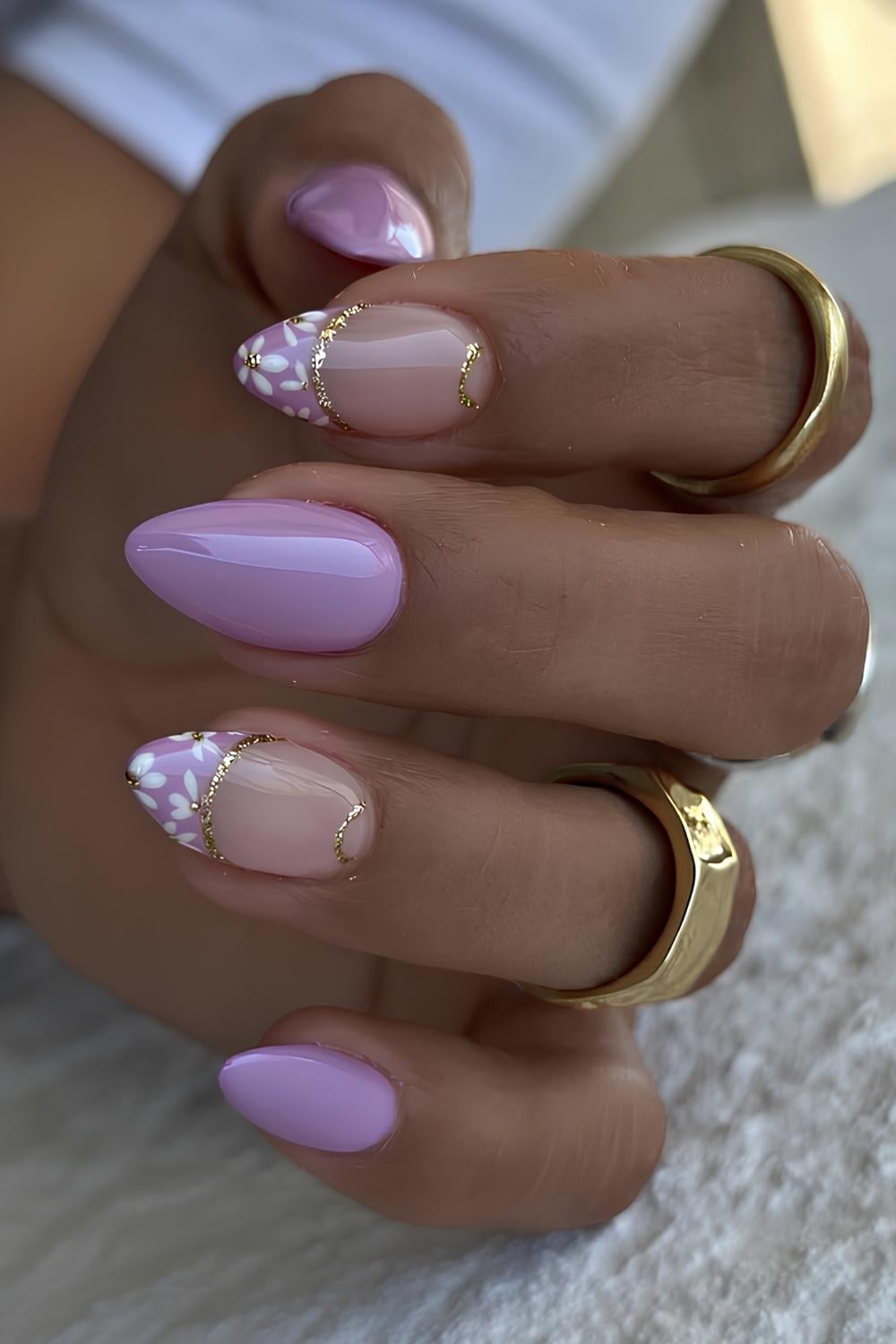 Lilac nails with florals and glitter