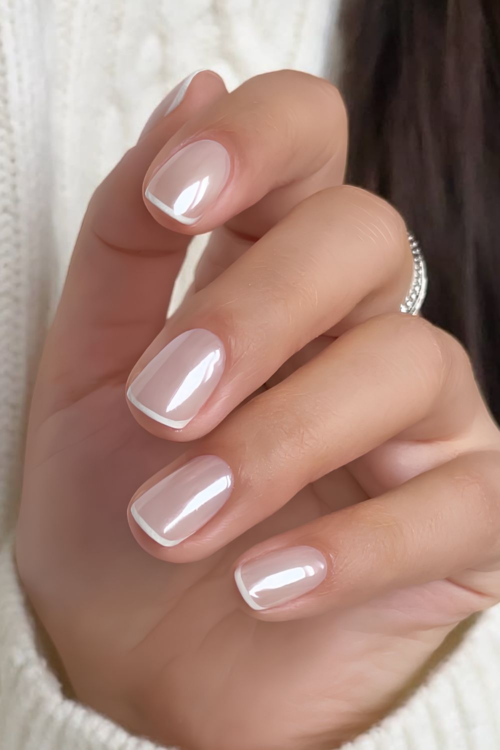 Micro iced French manicure