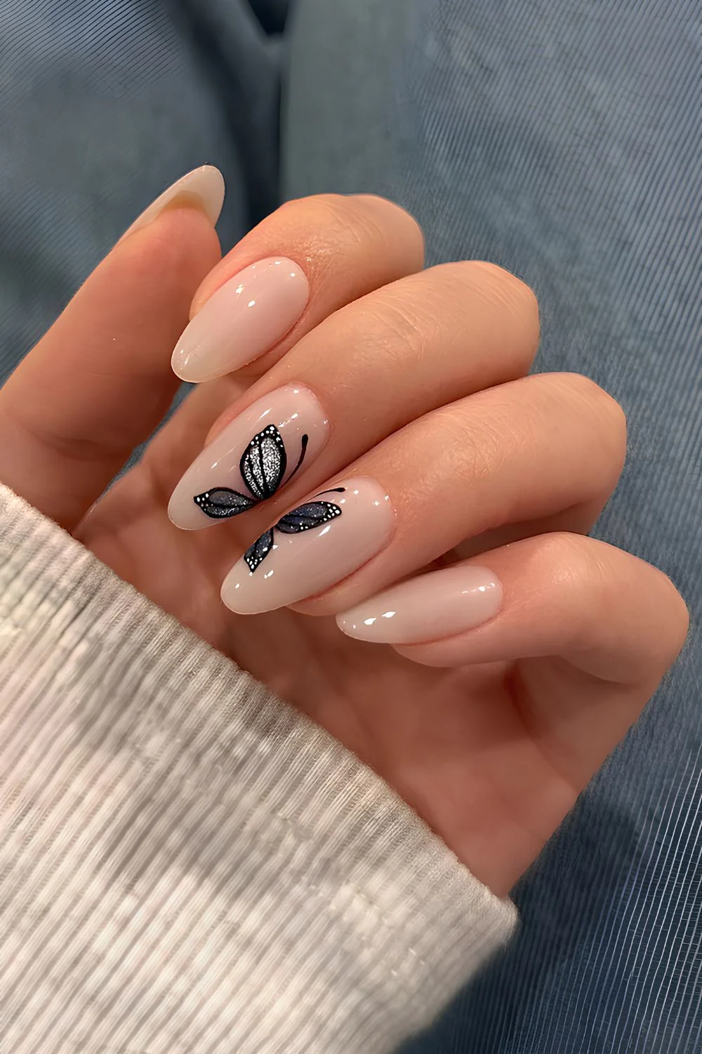 Neutral mani with butterfly art