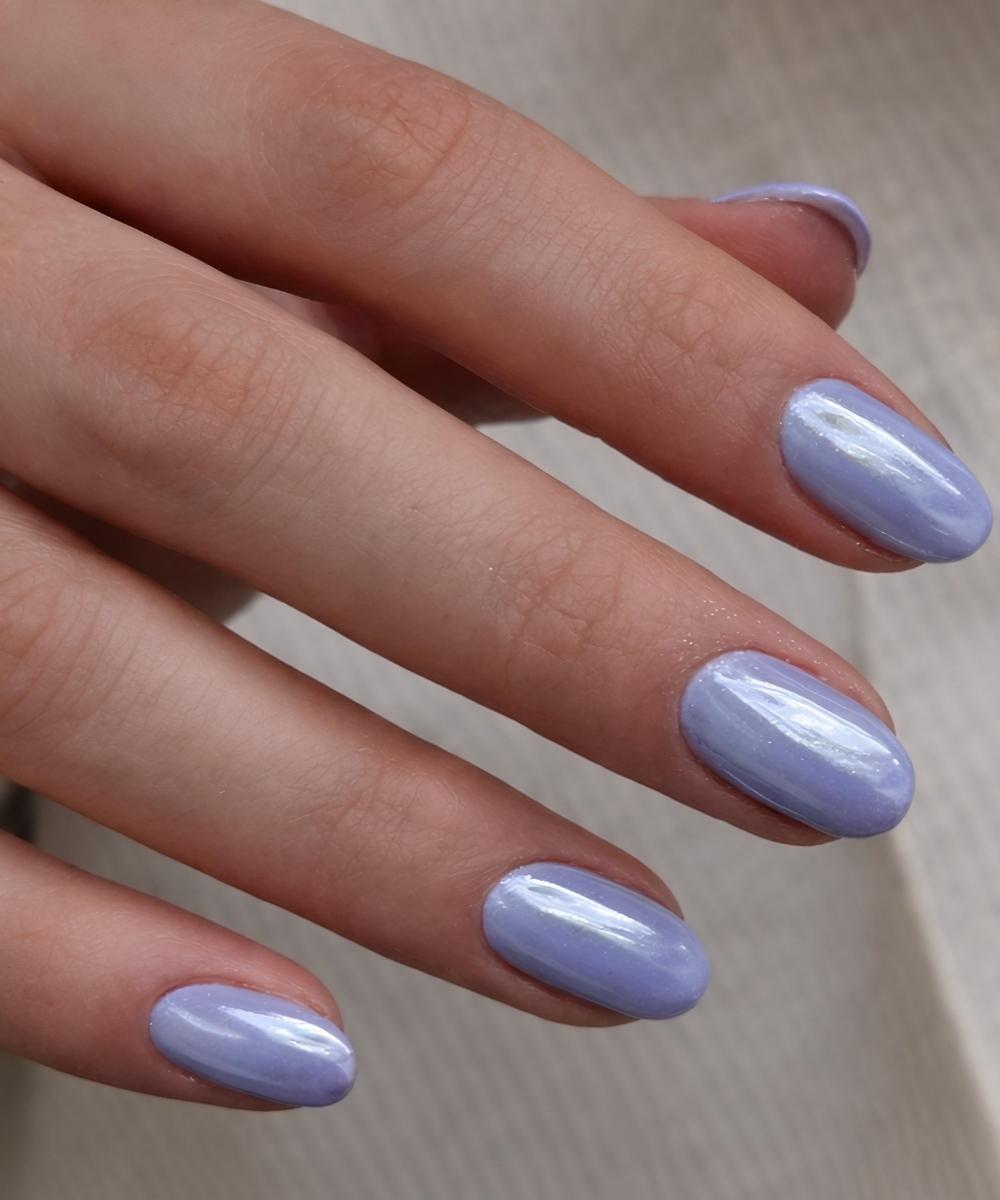Periwinkle chrome manicure