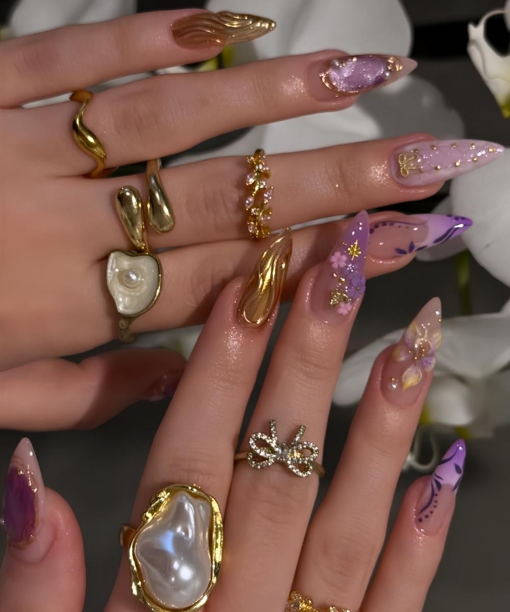 Purple and gold 3d nails with florals