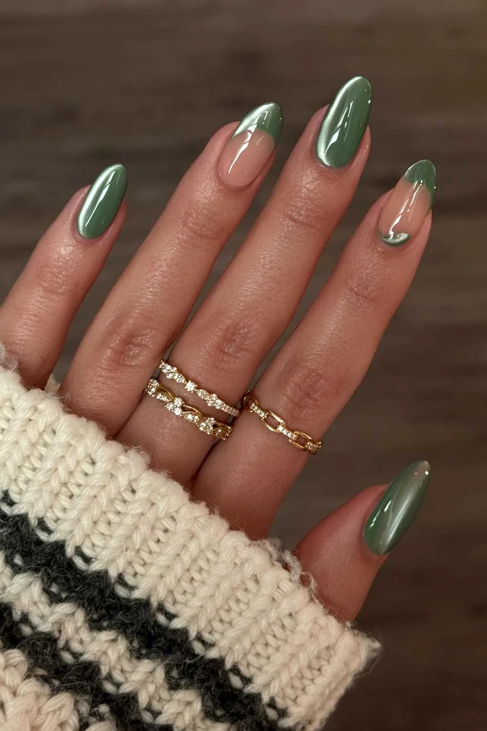 Soft Sage Green Nails That Shine Subtly