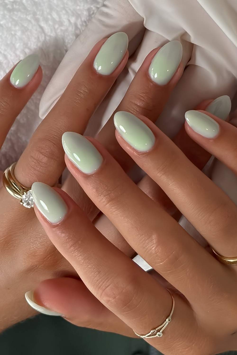 Short almond matcha green nails