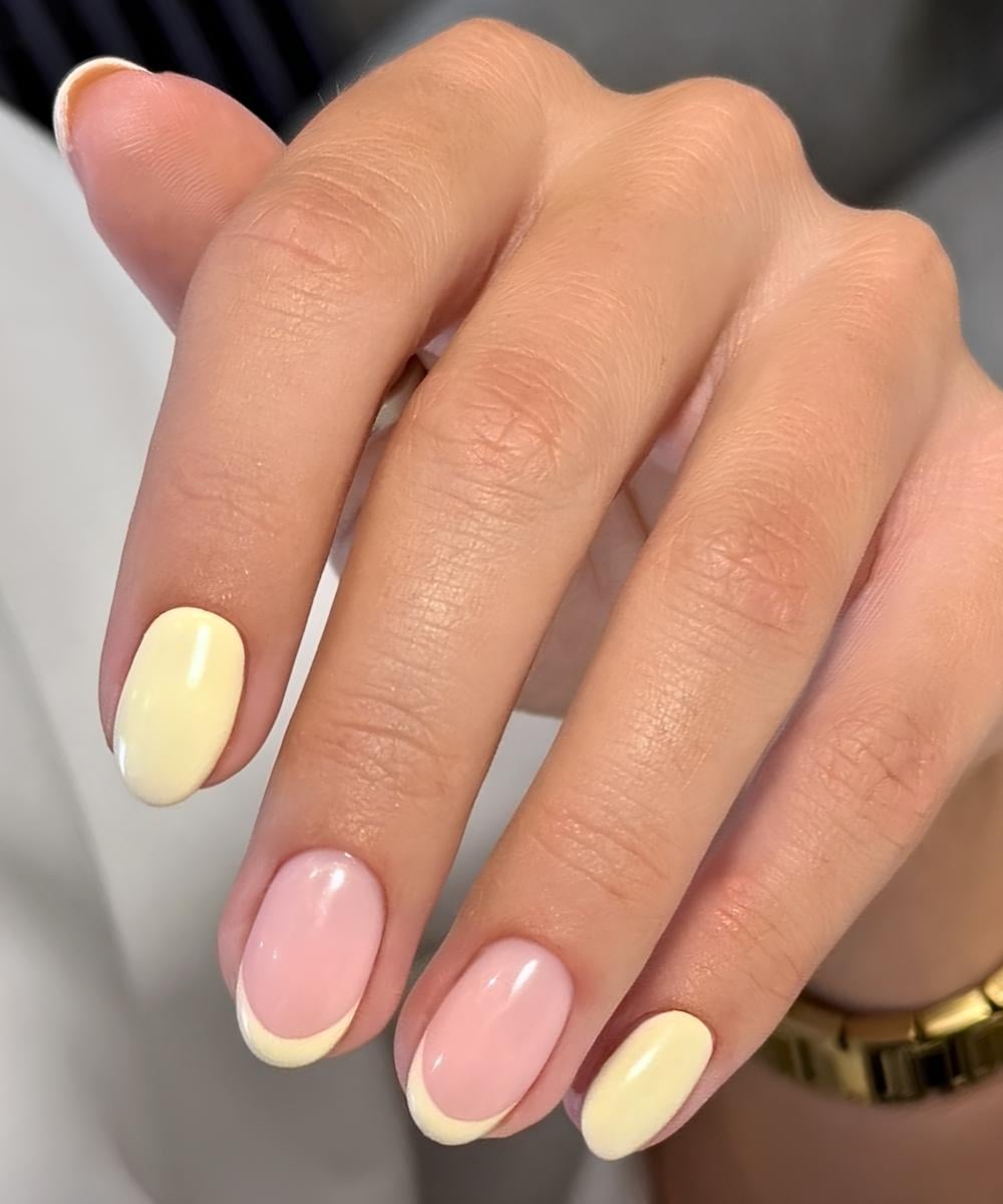 Short yellow mani with accent French tip