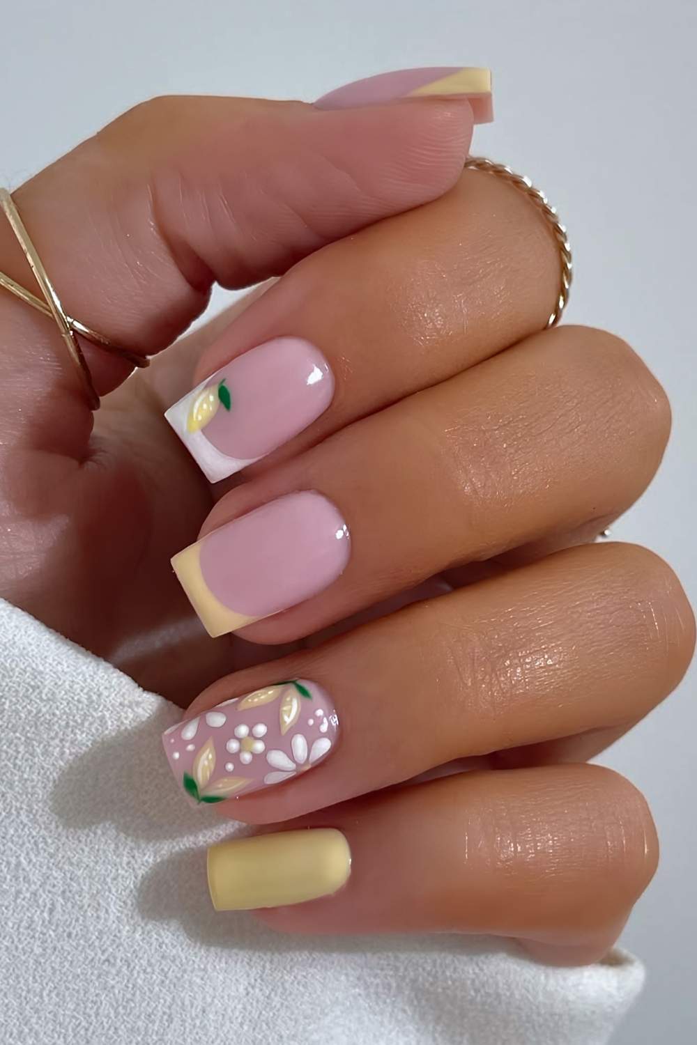 Yellow and white mani with accent lemons