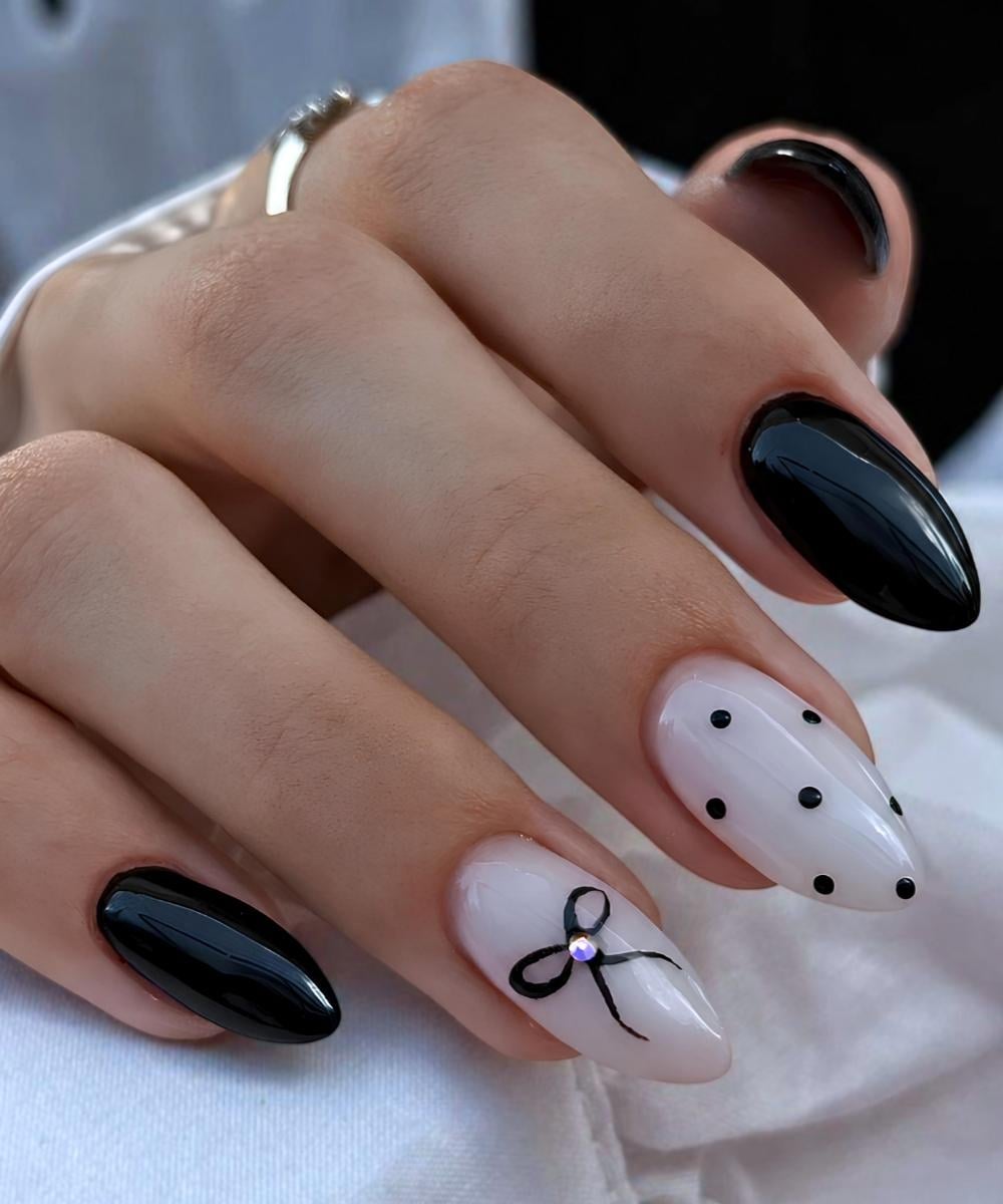 Black and white mani with dots and bows