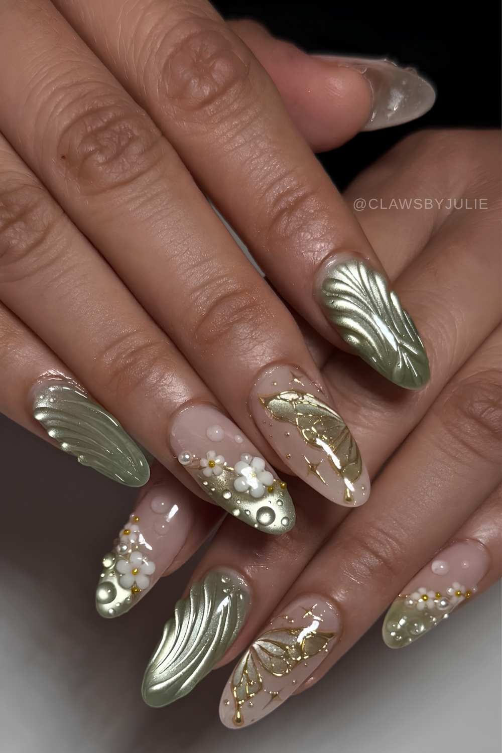 Green cat eye fairycore nails with flowers and butterflies