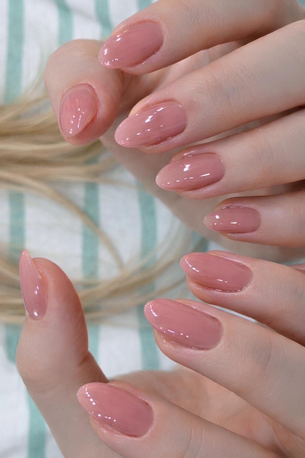 Mauve pink jelly mani