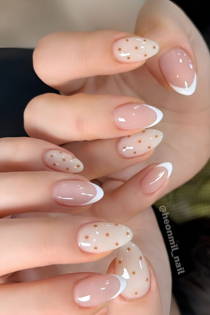 Polka Dot Nail Art Is SO Back Smaller Cuter And Everywhere You Scroll polka-dot-nail-art-is-so-back-smaller-cuter-and-everywhere-you-scroll