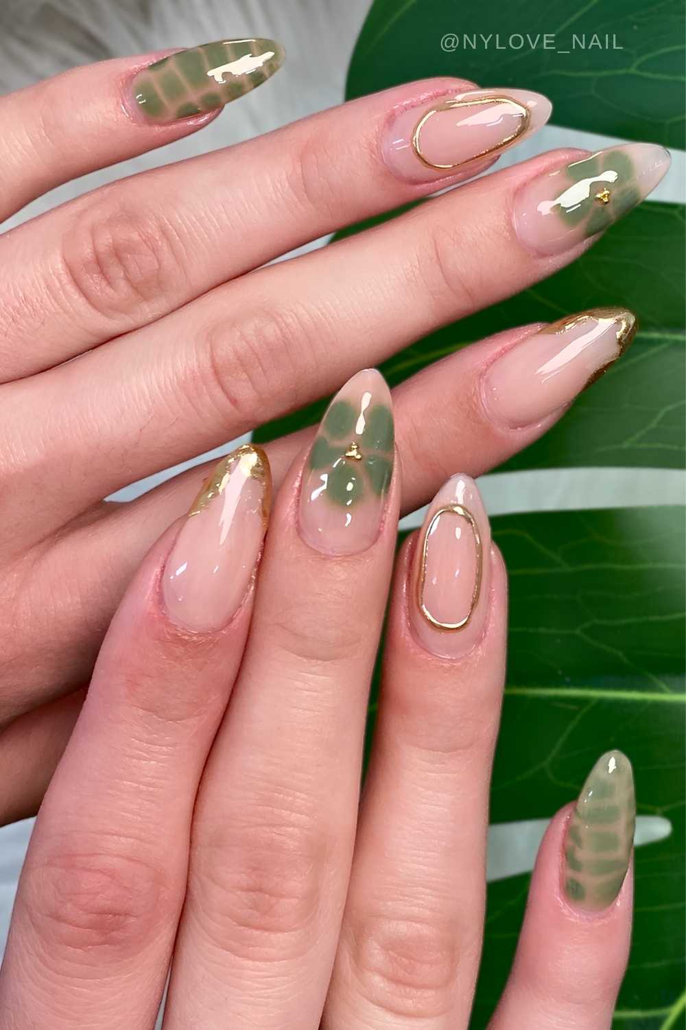 Olive mani with blooming gel flowers