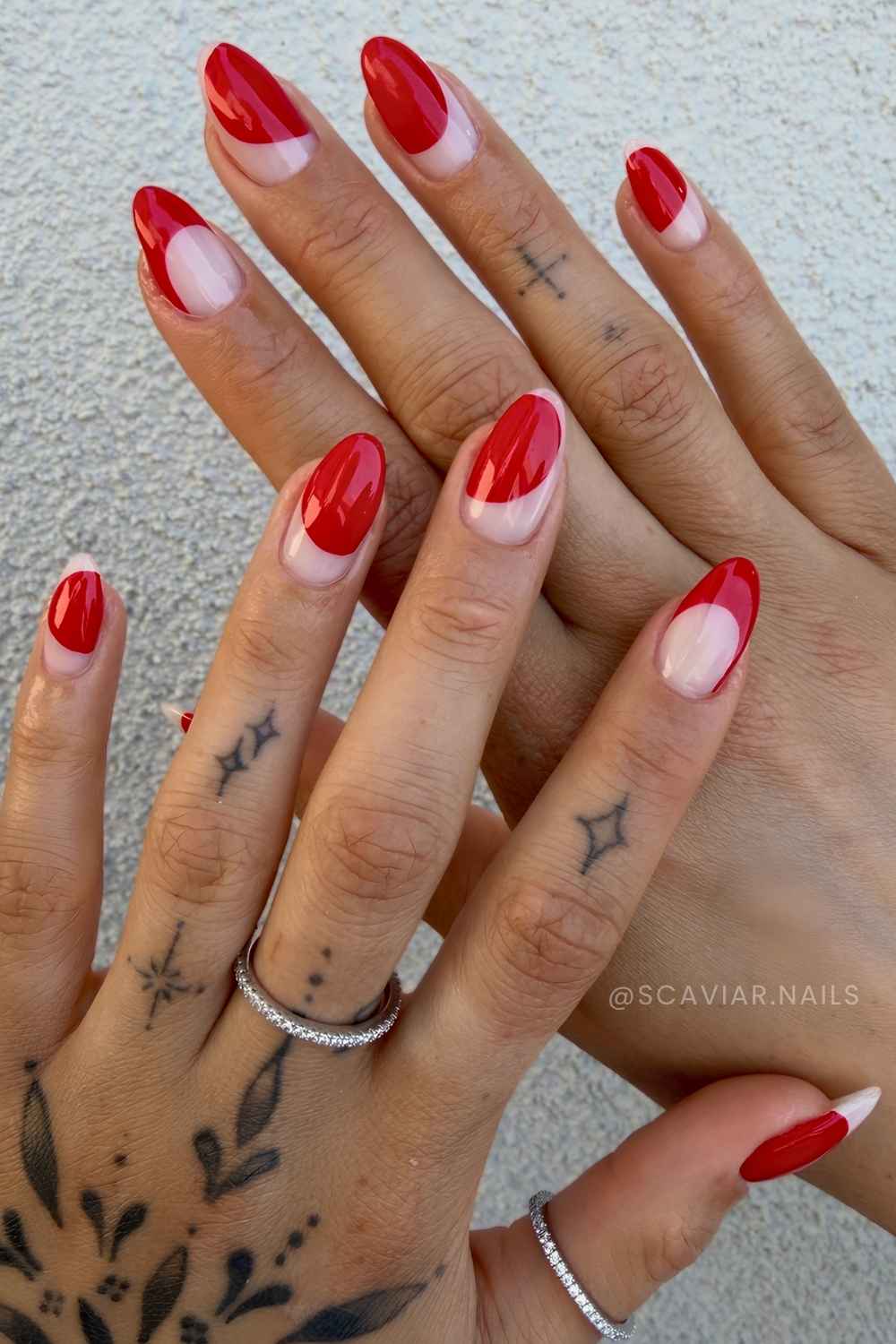 Abstract red summer nails