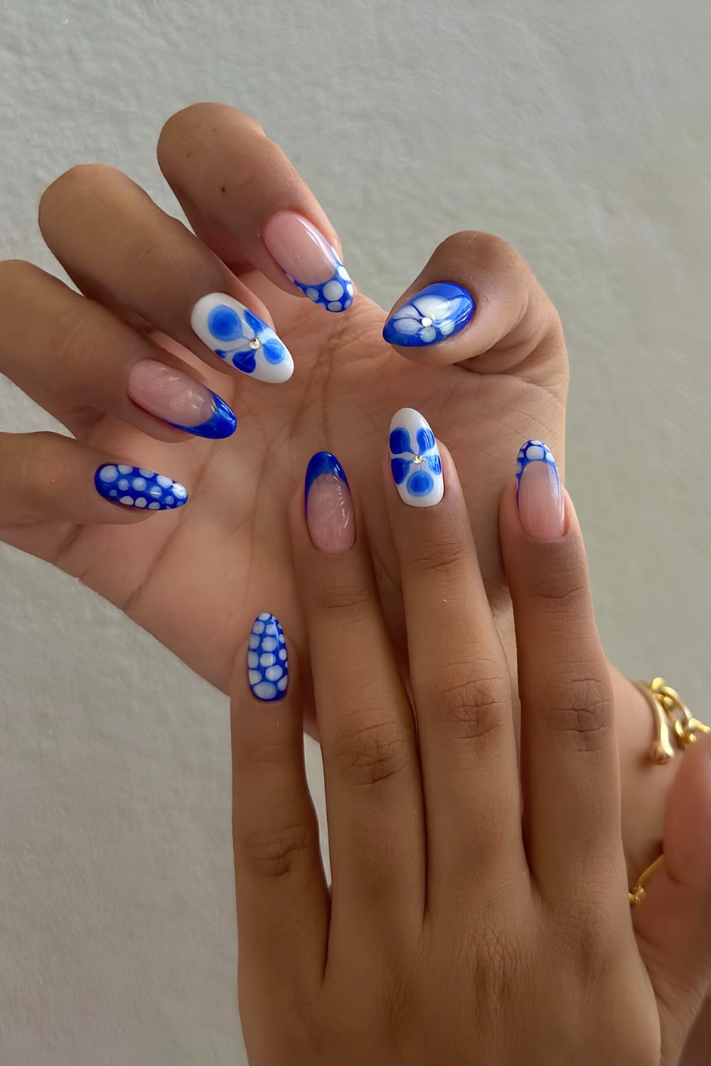 Blue and white nails with florals