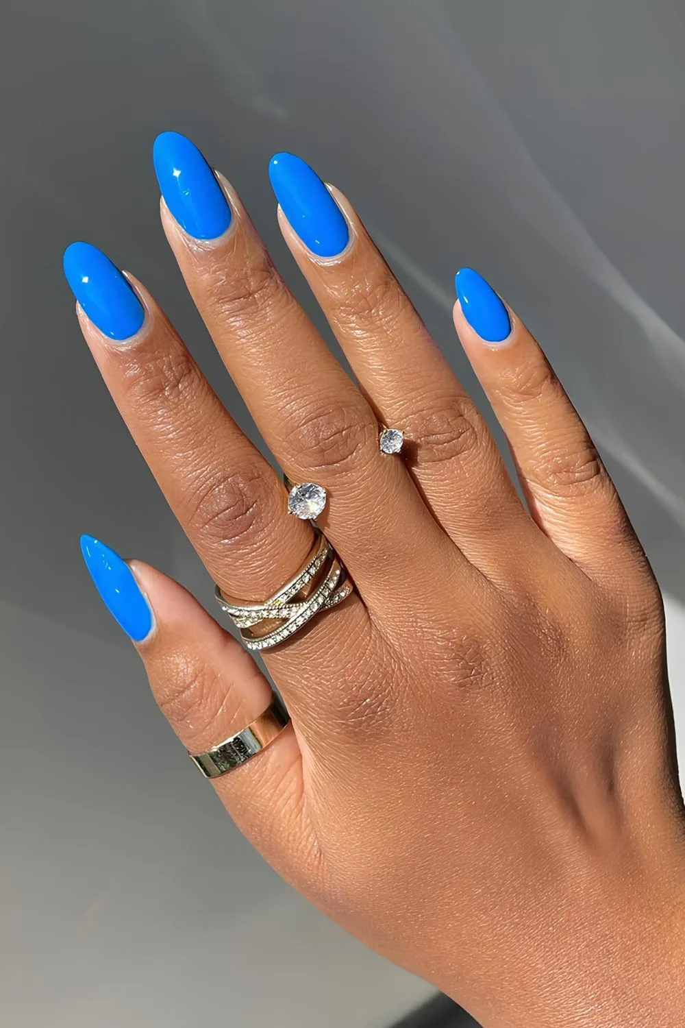 Blue solid nails