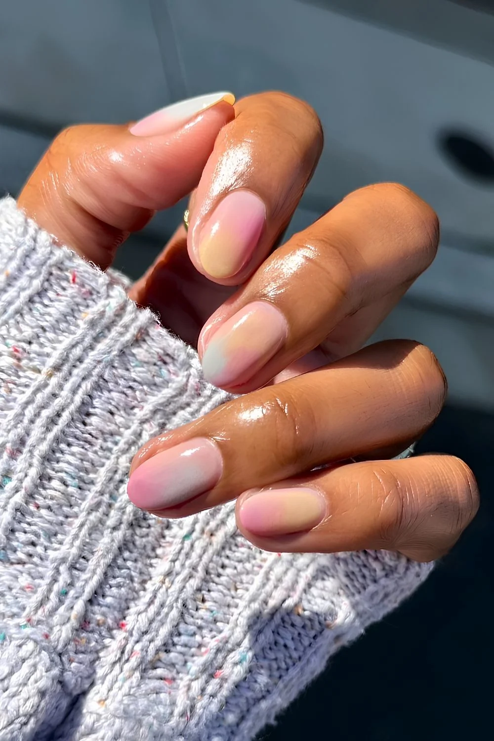 Gradient sorbet-inspired manicure