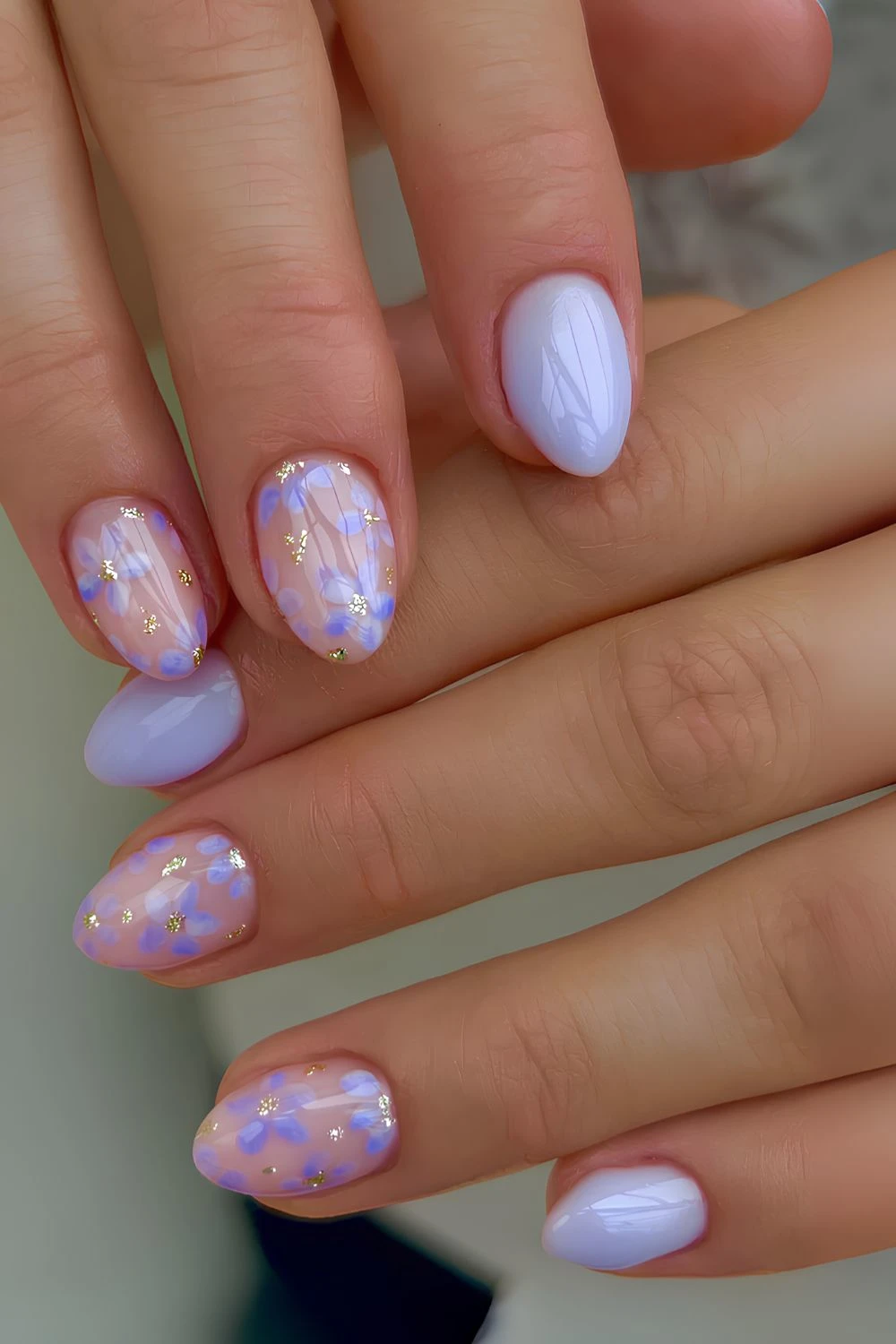 Lavender floral manicure