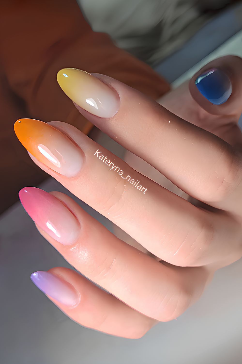 Colorful ombre French manicure
