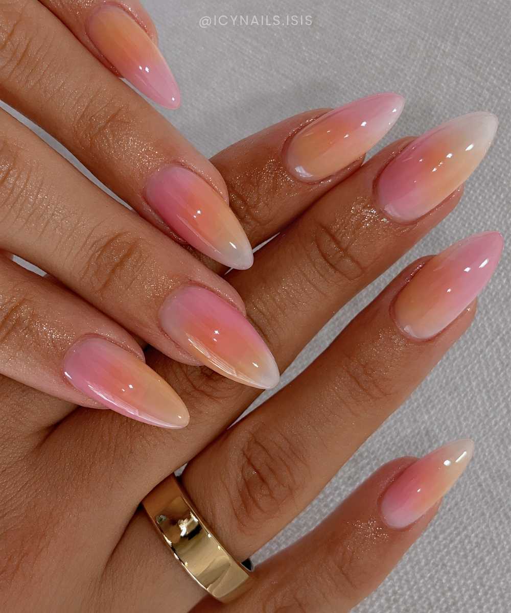 Glossy jelly pink and yellow gradient mani