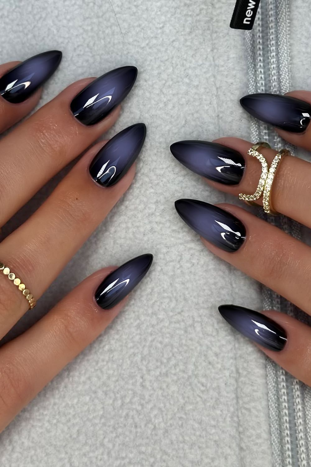 Navy blue aura nails