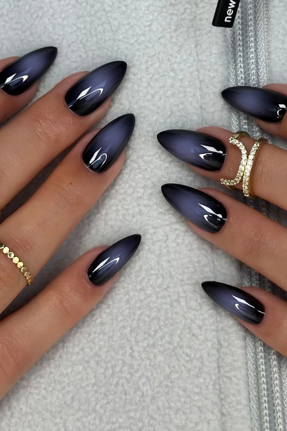 Navy blue aura nails